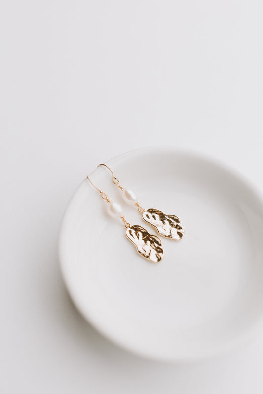 Oyster & Pearl Earrings
